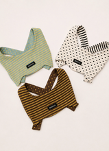 画像をギャラリービューアに読み込む, 【boocce / 予約】BONBON PUPPY MUFFLER(Brown)
