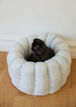 画像をギャラリービューアに読み込む, 【azalea / 予約】カヌレクッション(sky)