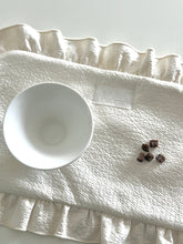 画像をギャラリービューアに読み込む, 【eyou / 予約】フリルミルマット - Stripe