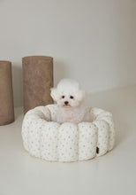 画像をギャラリービューアに読み込む, 【即納/azalea】カヌレクッション(Flower)