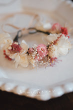 画像をギャラリービューアに読み込む, 【バレンタイン限定デザイン】わんこの花かんむり " Valentine "