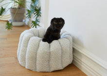 画像をギャラリービューアに読み込む, 【azalea / 予約】カヌレクッション(sky)