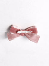 画像をギャラリービューアに読み込む, 【boocce / 予約】VELVET RIBBON HAIR PIN(Pink)