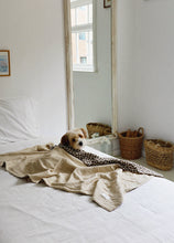 画像をギャラリービューアに読み込む, 【ohdibs / 予約】Grandma Blanket_brown