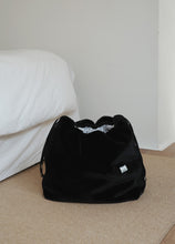 画像をギャラリービューアに読み込む, 【ohdibs / 予約】Snuggle Room _ black