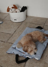 画像をギャラリービューアに読み込む, 【ohdibs / 予約】Layer Pillow