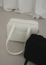 画像をギャラリービューアに読み込む, 【ohdibs / 予約】Cube Bag _ Vanilla