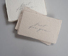 画像をギャラリービューアに読み込む, 𓎪 Message Card by CHISATO HIRAYAMA