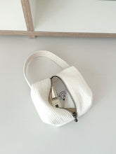 画像をギャラリービューアに読み込む, 【eyou / 即納】ウォーキングポーチ
