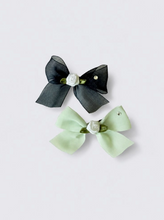 画像をギャラリービューアに読み込む, 【boocce / 予約】PETIT ROSE BROOCH（Navy・Mint）
