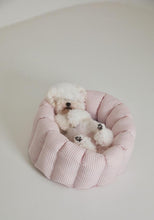 画像をギャラリービューアに読み込む, 【azalea / 予約】カヌレクッション（ストライプ）
