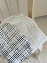 画像をギャラリービューアに読み込む, 【eyou / 予約】Soft days - Black check（クールピロー）
