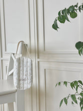 画像をギャラリービューアに読み込む, 【eyou / 予約】Soft days - Flower（お散歩ポーチ）
