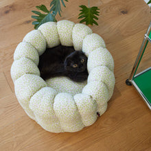 画像をギャラリービューアに読み込む, 【azalea / 予約】カヌレクッション（violet）
