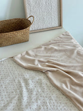 画像をギャラリービューアに読み込む, 【eyou / 予約】ベロアブランケット
