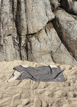 画像をギャラリービューアに読み込む, 【ohdibs / 予約】Grandma Blanket_brown
