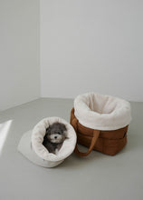 画像をギャラリービューアに読み込む, 【ohdibs / 即納】Snuggle Basket _ Camel Brown  size1
