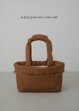 画像をギャラリービューアに読み込む, 【ohdibs / 即納】Snuggle Basket _ Camel Brown  size1
