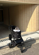 画像をギャラリービューアに読み込む, 【ohdibs / 予約】Snuggle Room _ black
