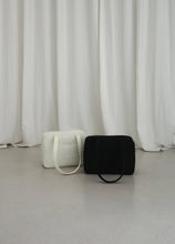 画像をギャラリービューアに読み込む, 【ohdibs / 予約】Cube Bag _ Vanilla
